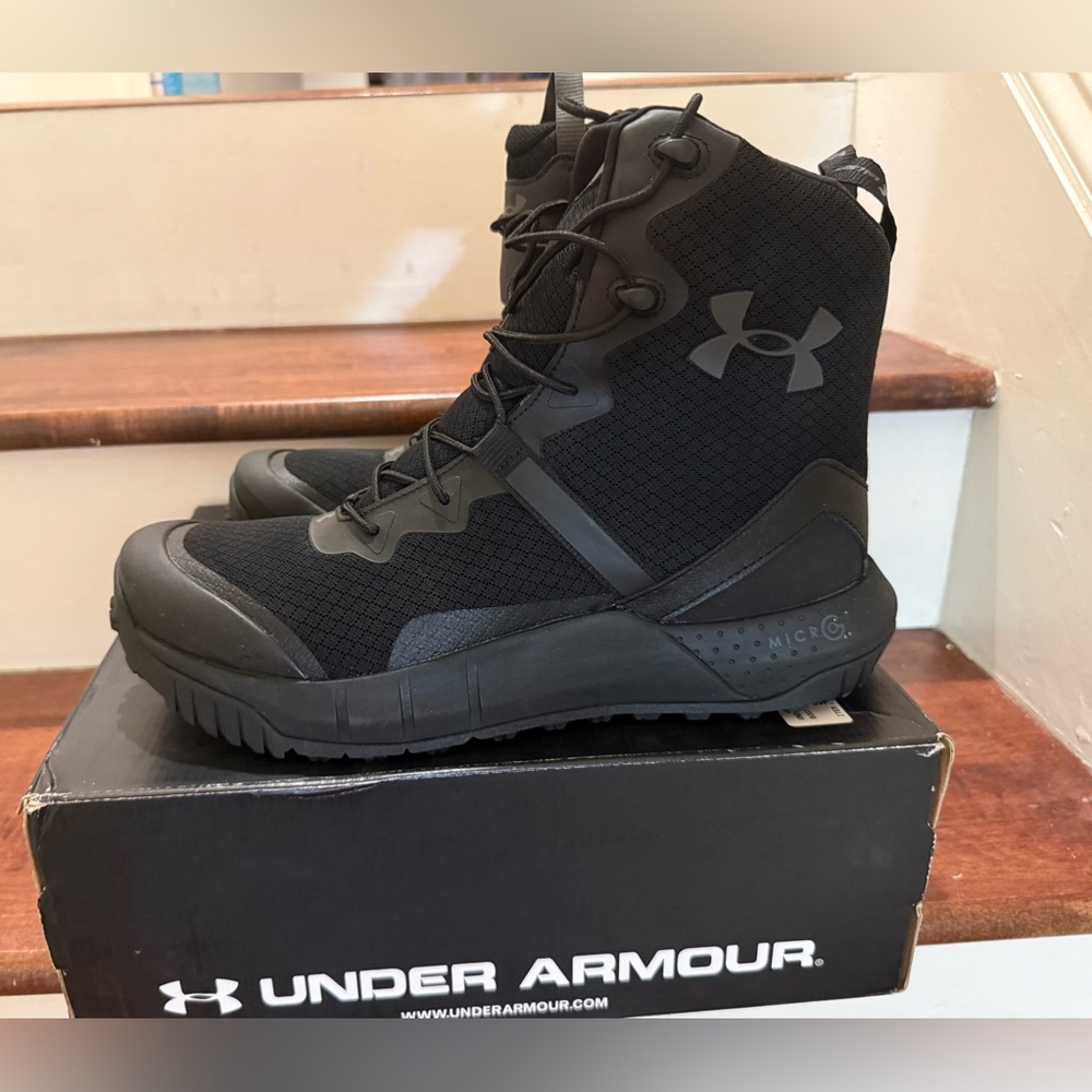 NWT Size 15 Regular Under Armour Micro G. Valsetz